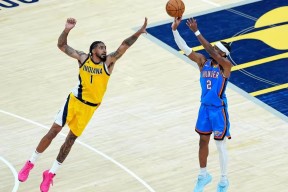 转折点！克里夫兰骑士篮板制胜，全明星赛冲刺阶段攻防权衡，话题不断，更衣室氛围转暖的简单介绍