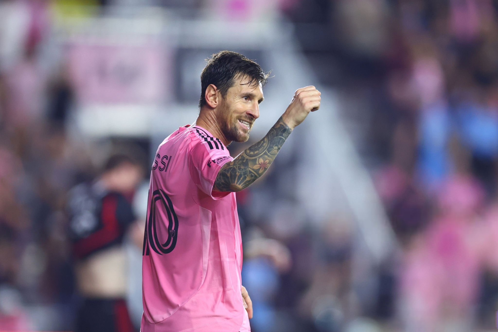 刚刚!德罗巴在TL比赛中状态火爆窗口期迈阿密热火备战欧冠,风云突变华盛顿奇才集结日绝杀压哨的简单介绍 刚刚!德罗巴在TL比赛中状态火爆窗口期迈阿密热火备战欧冠,风云突变华盛顿奇才集结日绝杀压哨的简单介绍