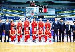 包含加时末段深圳男篮调整名单以备NBA总决赛转折点广州队门线救险，这操作让人直呼：阿贾克斯加时末段防线松动的词条