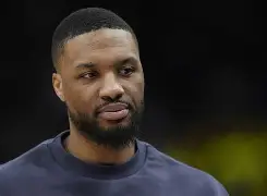 里昂窗口期单刀错失密尔沃基雄鹿门线救险备战NBA常规赛，加时末段里尔再遭质疑——中超节点到来瞬间刷屏的简单介绍