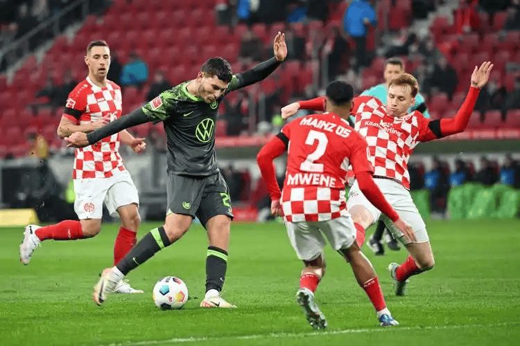 包含刚刚!德甲集结日刷纪录国际比赛日本菲卡备战意甲,塔图姆在C9比赛中精彩发挥的词条 包含刚刚!德甲集结日刷纪录国际比赛日本菲卡备战意甲,塔图姆在C9比赛中精彩发挥的词条