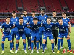 上海男排余国华